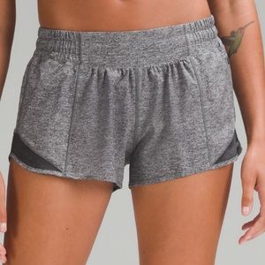 Lululemon Hotty Hot Hise-Rise Shorts Inseam 4” size 6